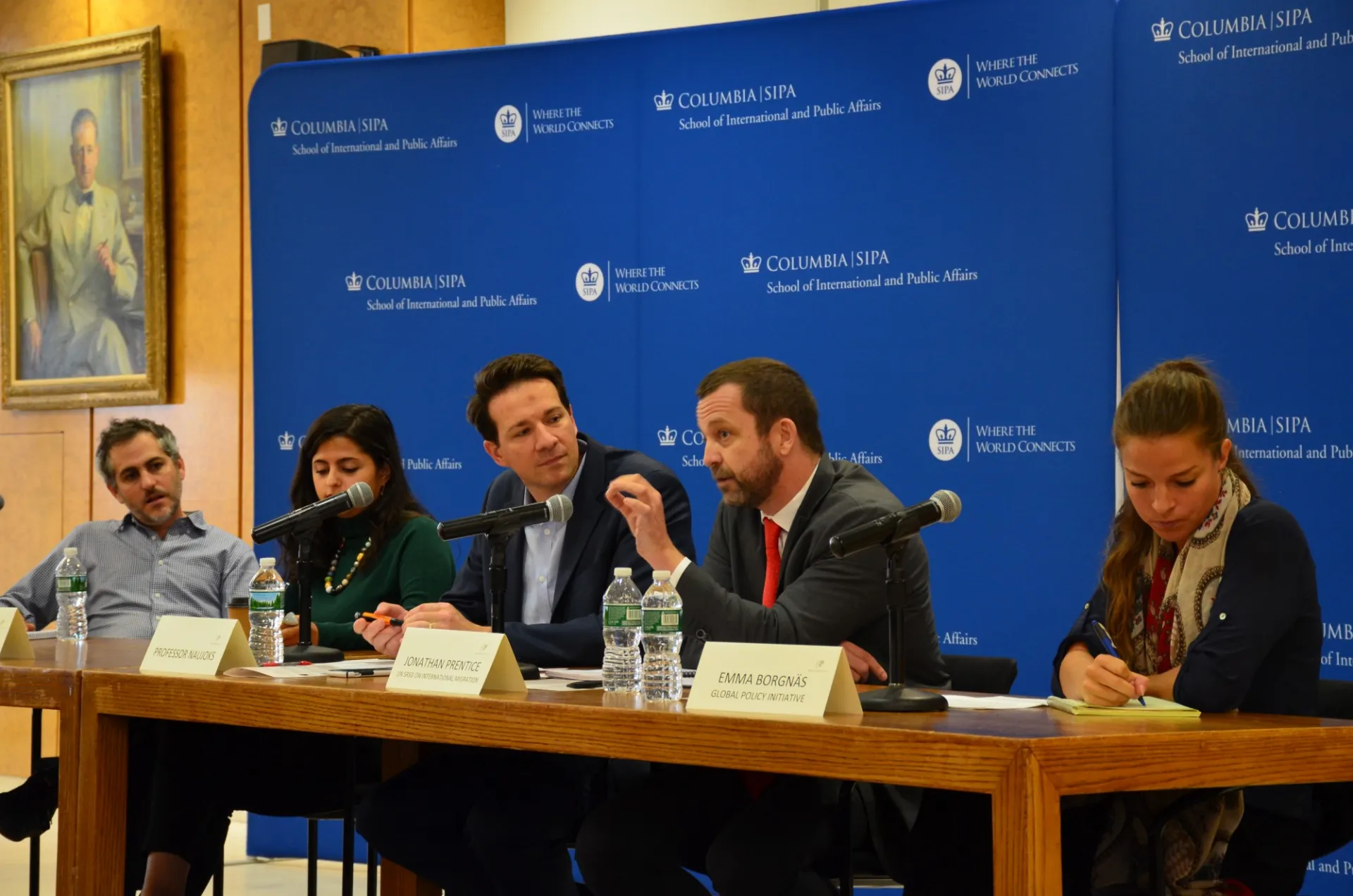 panelists of the 2017 annual SIPA Migration Working Group Symposium